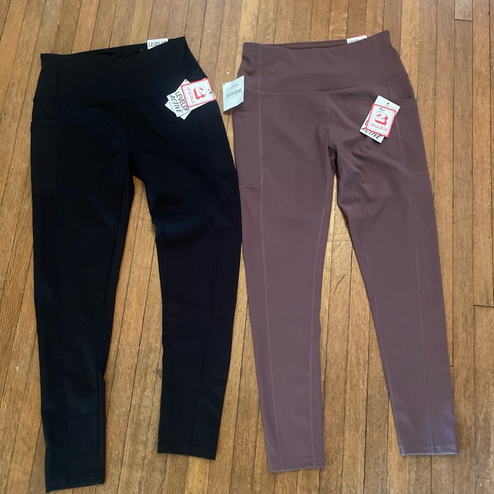 NWT set of 2 women's legging with pockets. Black & brown